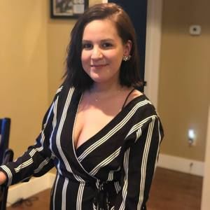 Meet your Posher, Alexis